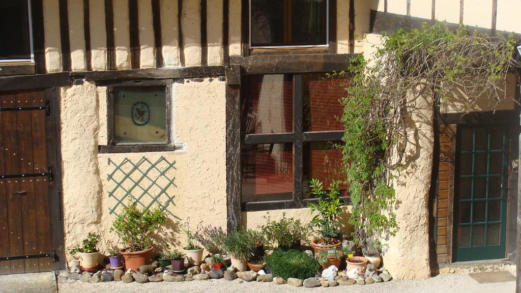 Gite Du Paradis Vieuzos Zewnętrze zdjęcie